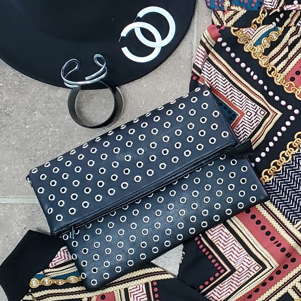 Grommet Fold Over Clutch Bag with Detachable Shoulder  Strap - Picture 2 of 3